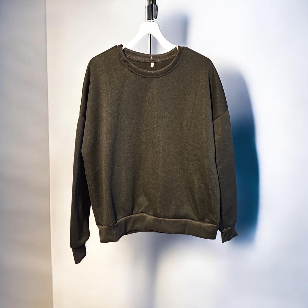 Black Sweatshirt